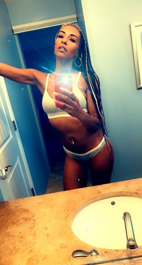 Saintannefree Nacktbilder auf OnlyFans