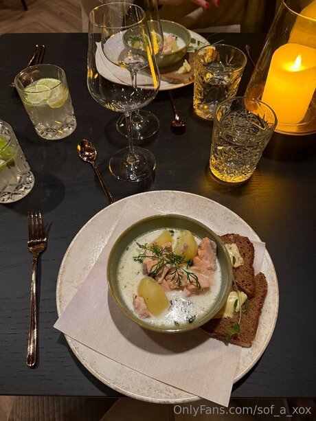 Mary Model OnlyFans Leaj