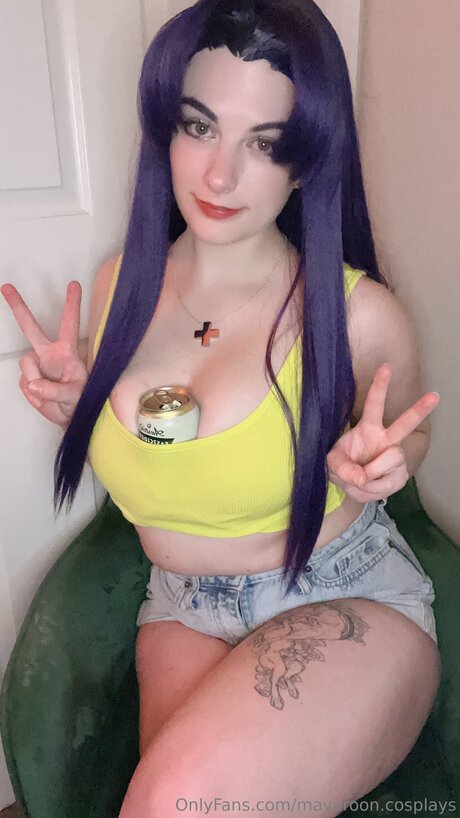 Mavarooniee Nacktbilder von OnlyFans geleakt