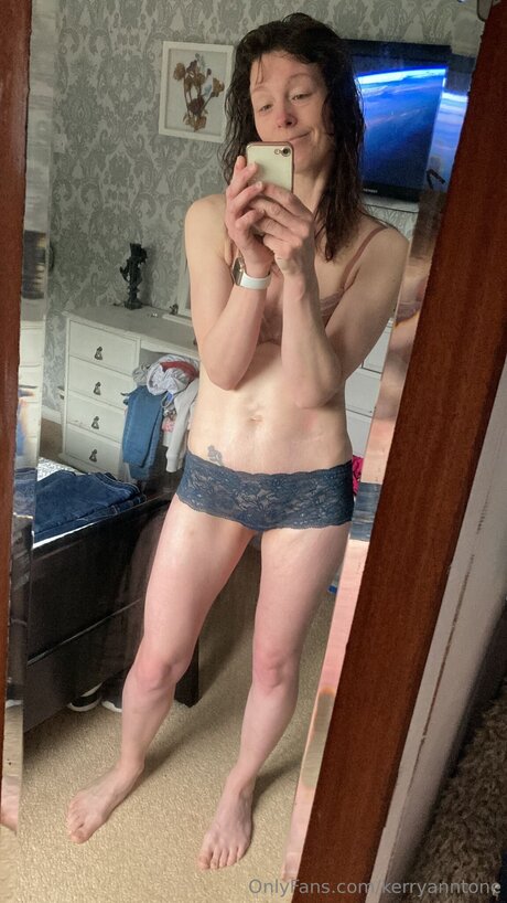 Kerryanntone Nacktbilder von OnlyFans geleakt