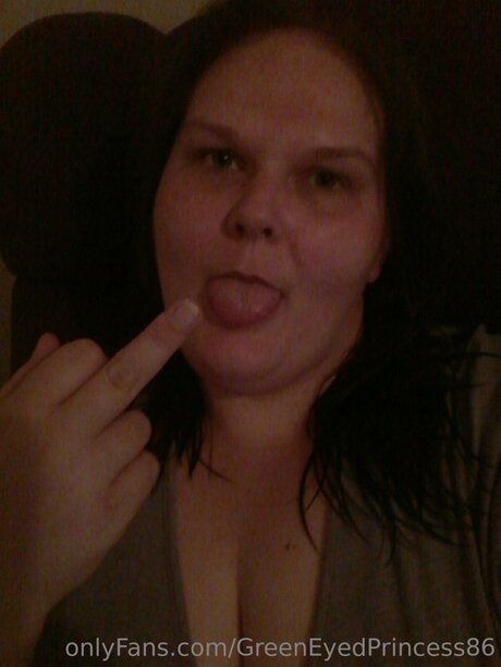 Greeneyedprincess86 OnlyFans Sextape