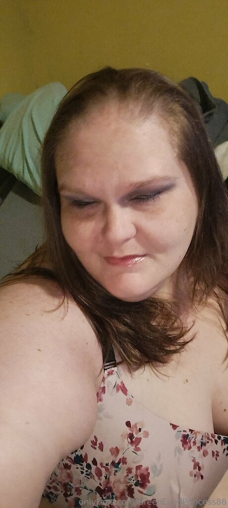 Greeneyedprincess86 OnlyFans Pornografie