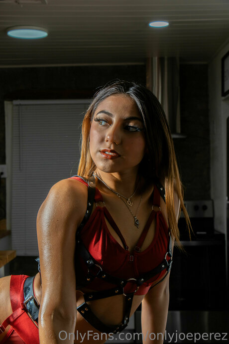 Illsocietymagazine OnlyFans Nackt Leak