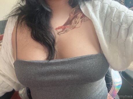 Emyhwa OnlyFans Sextape