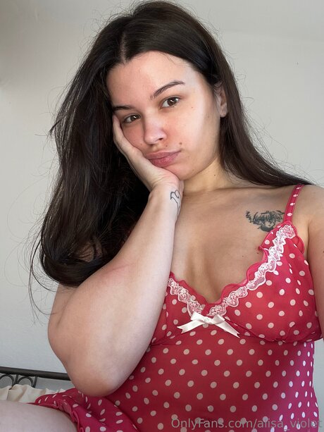 Alisa Violet Neues OnlyFans