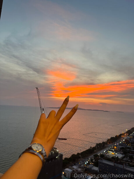 Chaoswife OnlyFans nackte Brüste