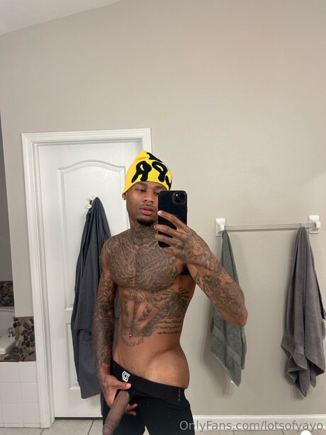 Lotsofyayo OnlyFans X