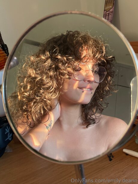 Emily Deann Bilder OnlyFans