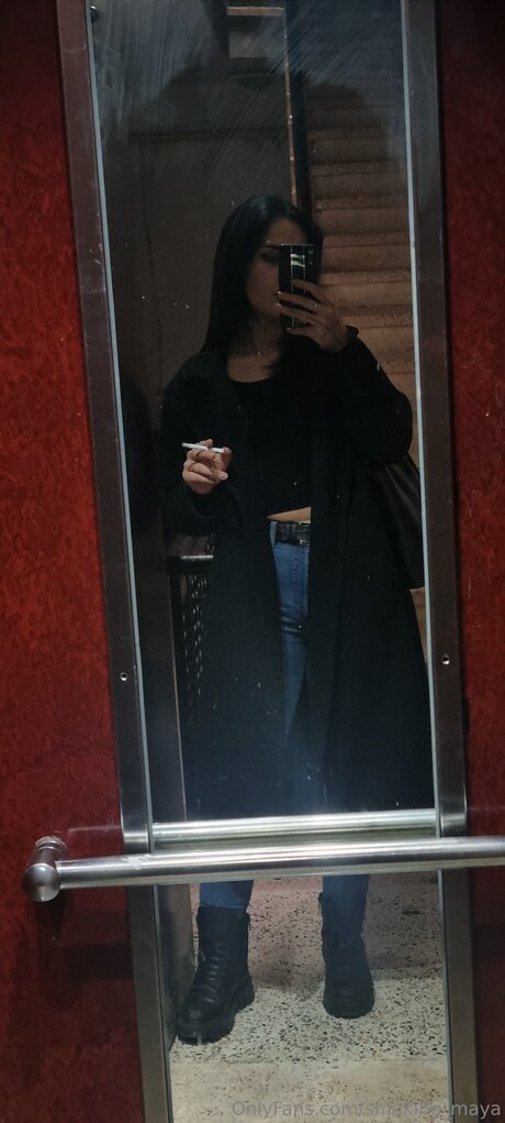 Smoking Maya OnlyFans Pornografie