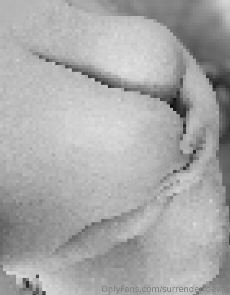 Surrendertoevie Nacktbilder geleakt OnlyFans