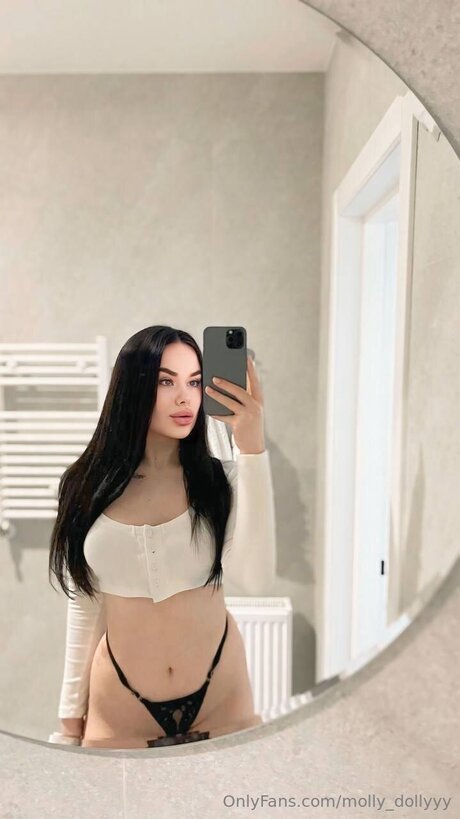 Molly Dollyyy OnlyFans geleakter Pornografie