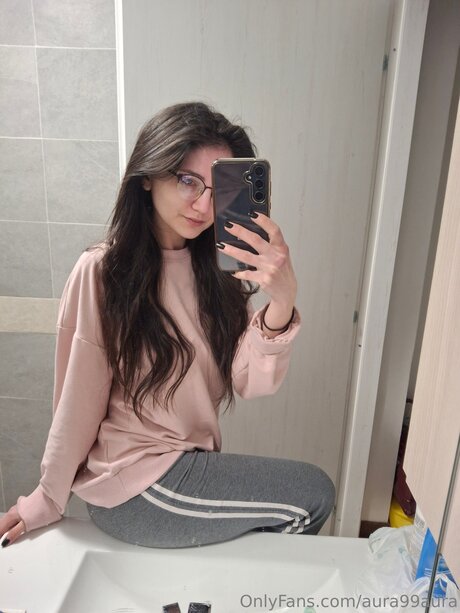 Aura99aura Nackt geleakt OnlyFans