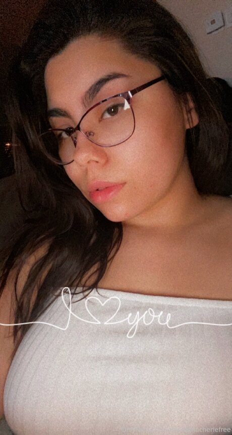 Ameliamacheriefree Leaks von Nacktbildern auf OnlyFans