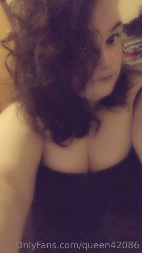 Curlytop1015 OnlyFans Bilder geleakt