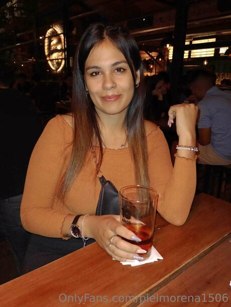Pielmorena1506 Porn OnlyFans Leaks