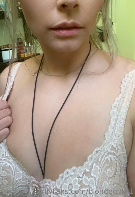 Blondegoth1 OnlyFans-Post