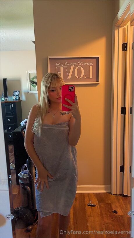 Realzoelaverne OnlyFans Sex