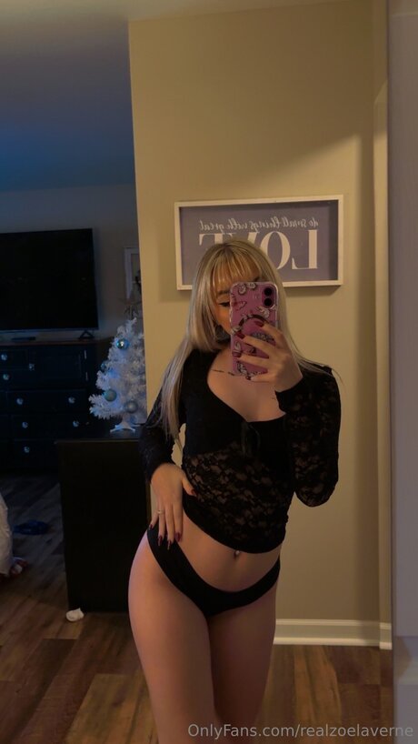 Realzoelaverne Nacktporno OnlyFans