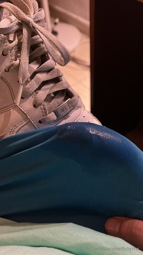 Sneakerboymx Nacktbilder geleakt OnlyFans Aufgedeckt