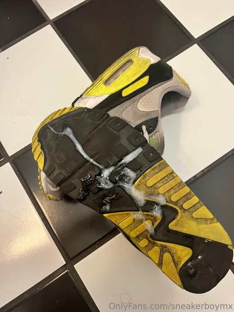 Sneakerboymx Leaked OnlyFans Fotos