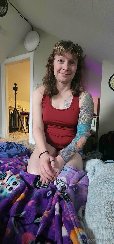 Ts Josie NurlyFans-Pornos