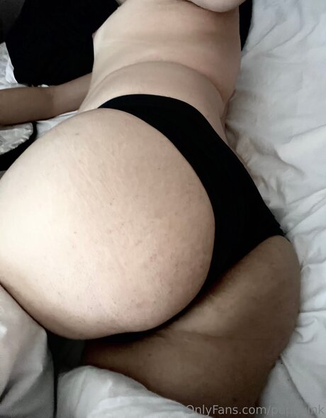 Spitstring OnlyFans kostenlos geleakt