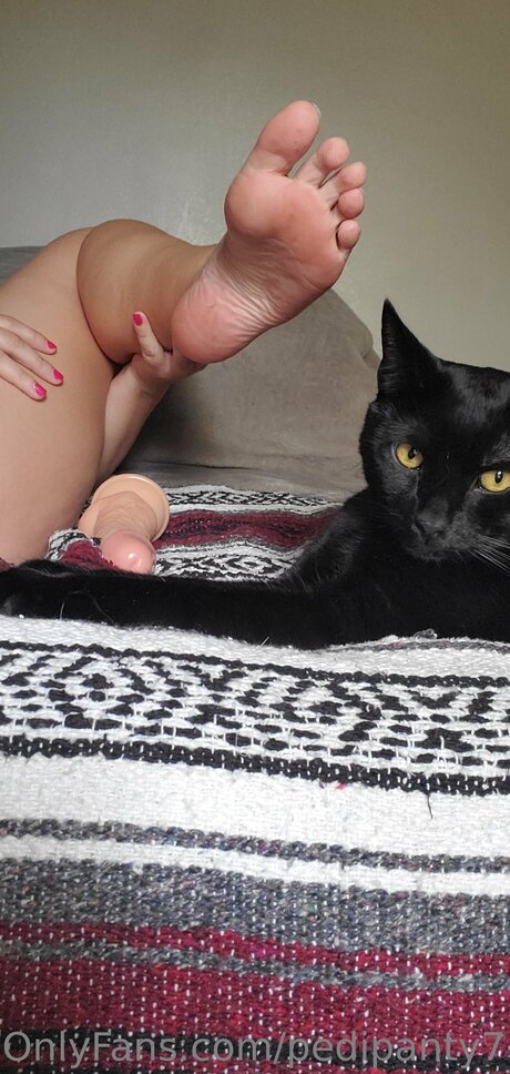 U9317275 Nacktbilder von OnlyFans geleakt