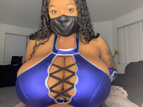 Curvy Misa Profilbild