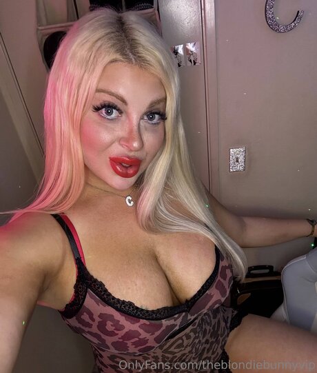 Theblondiebunnyx OnlyFans Nackt Leaks