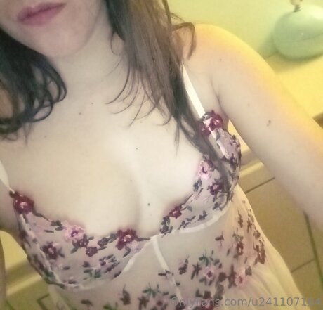 U241107164 OnlyFans Nackt