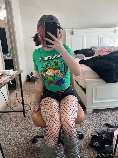 Neonkit OnlyFans Leaked