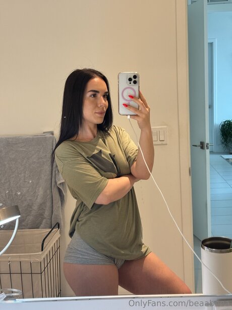 Beaabeea OnlyFans geleakte Bilder
