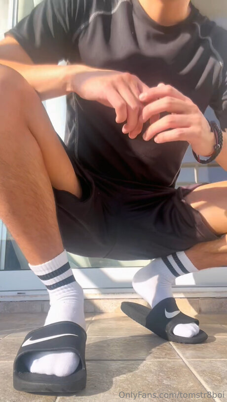 Tomstr8boi OnlyFans Bilder