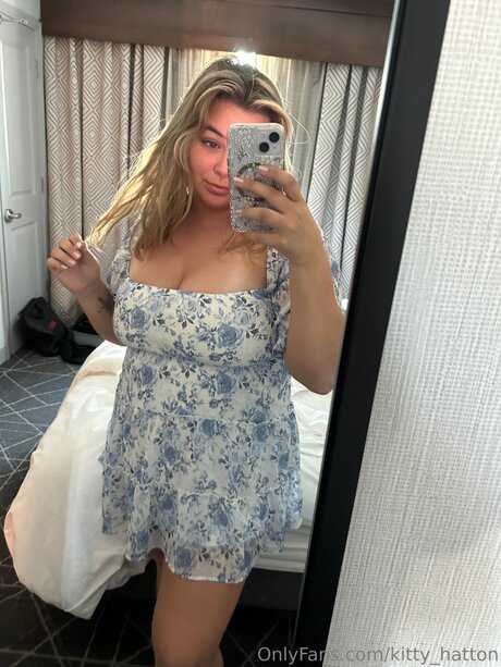 Kitty Hatton Leak von OnlyFans Pornografie