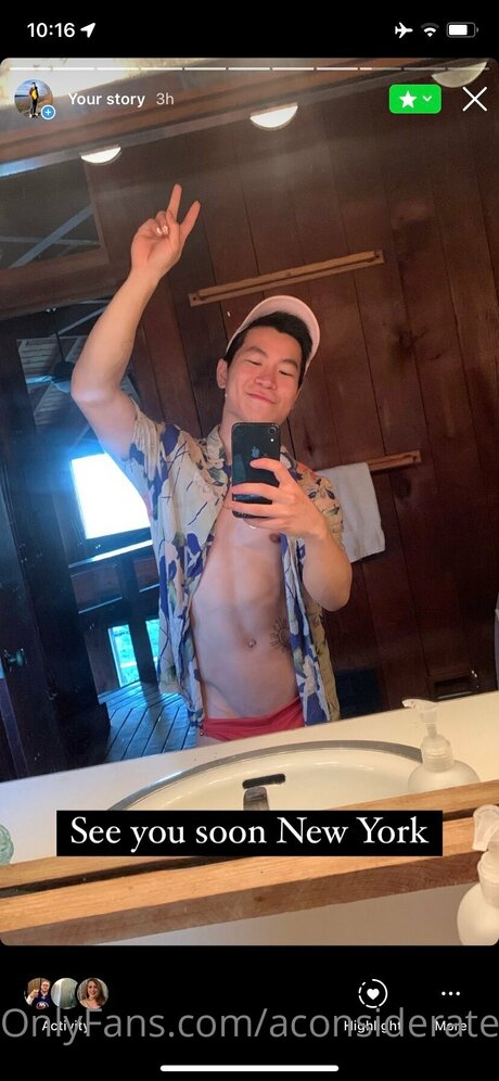 sex asiatische onlyfans heiß nackt Foto