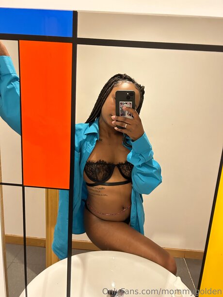 Ebonatina Nacktbilder OnlyFans