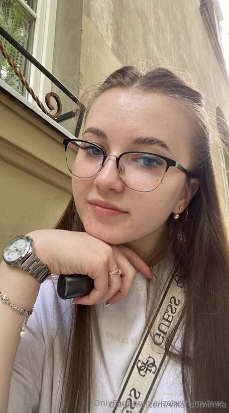 Elizabeth Mylove Leak von OnlyFans-Inhalten