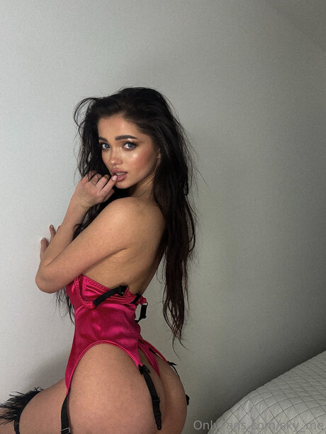 Sky Me Leaked OnlyFans Sex