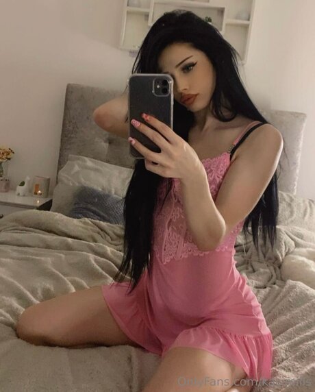 Kacimills OnlyFans Leak