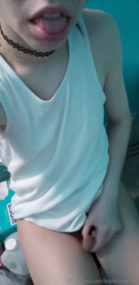 Bigdickgothgf Nacktpornos auf OnlyFans