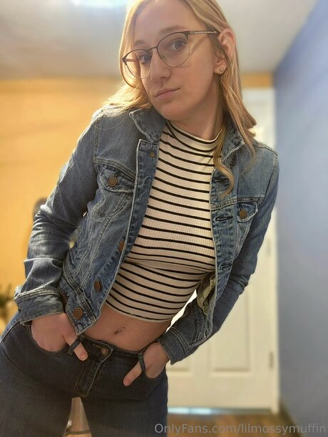 Lilmossymuffn Model OnlyFans Foto