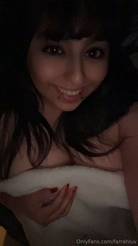 Farrahluv Nacktbilder von OnlyFans geleakt