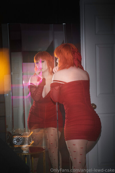 Angel Lewd Cake OnlyFans geleakte Pornografie