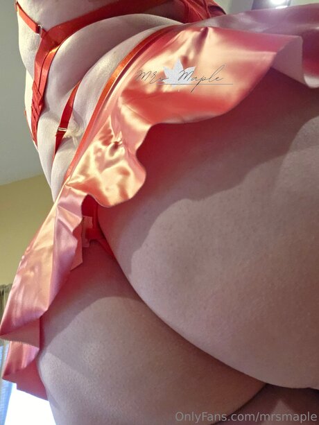 Mrsmaple OnlyFans Leak
