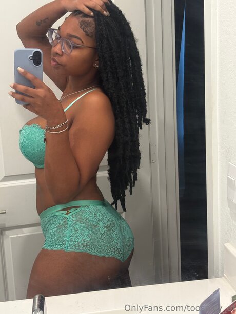 Toospicy Of OnlyFans Nacktbilder