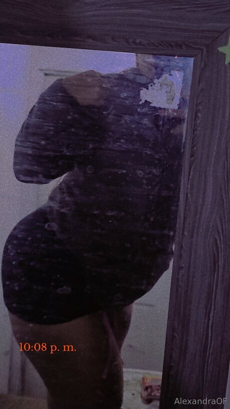 Alexav12 OnlyFans Leak