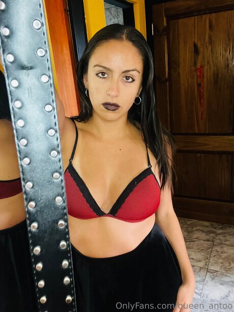 Queen Antoo OnlyFans Porn