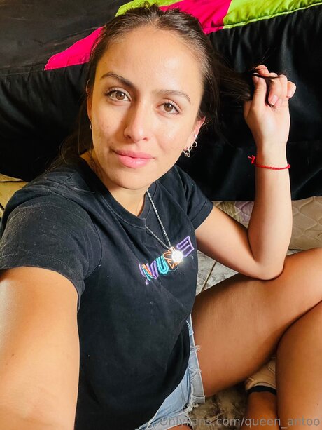 Queen Antoo Nacktbilder von OnlyFans geleakt