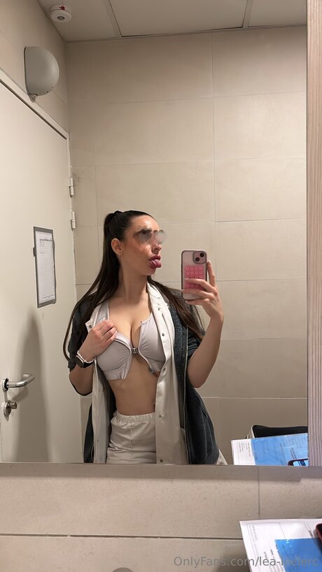 Lea Leclerc Kostenloses OnlyFans
