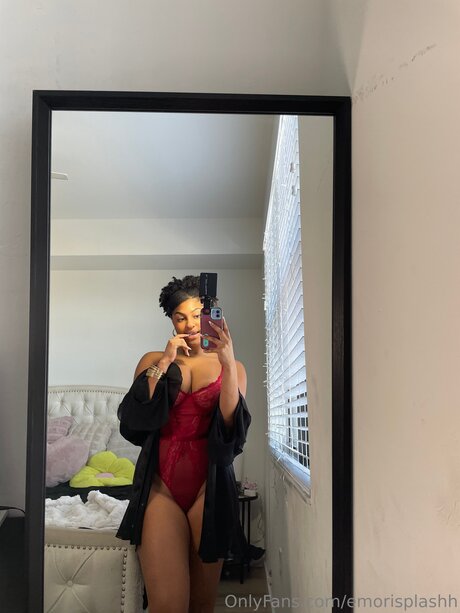 Emorisplashh Neue OnlyFans Leaks